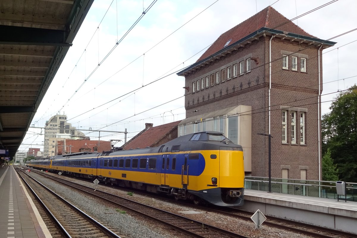 NS 4086 steht am 5 Augustus 2019 in Deventer. 