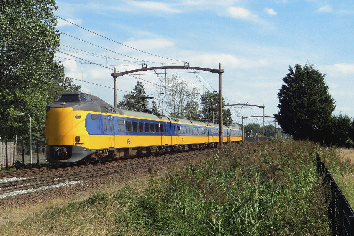 NS 4210 durchfahrt am 2 September 2022 Hulten.