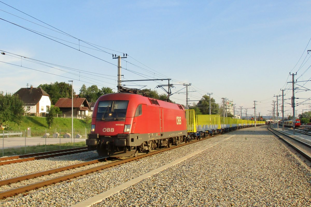 ÖBB 1016 034 durchfahrt am 6 September 2018 Schärding.