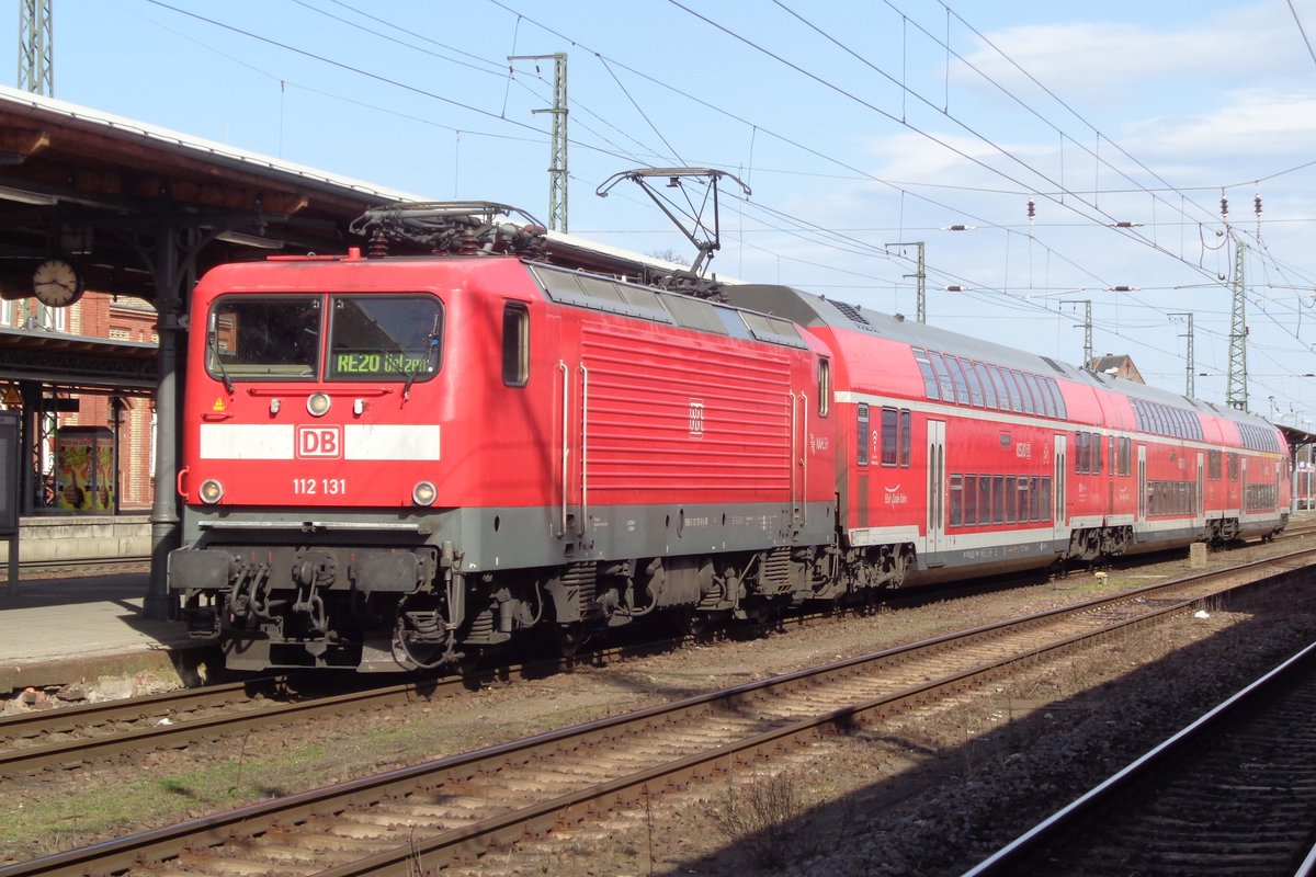 RE mit 112 131 steht am 4 April 2018 in Stendal. 