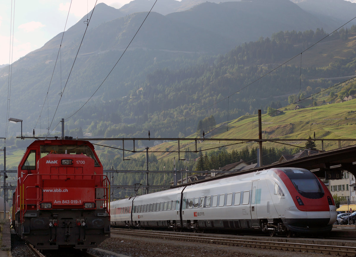 SBB: Abendstimmung in Airolo am 13. September 2016.
Foto: Walter Ruetsch