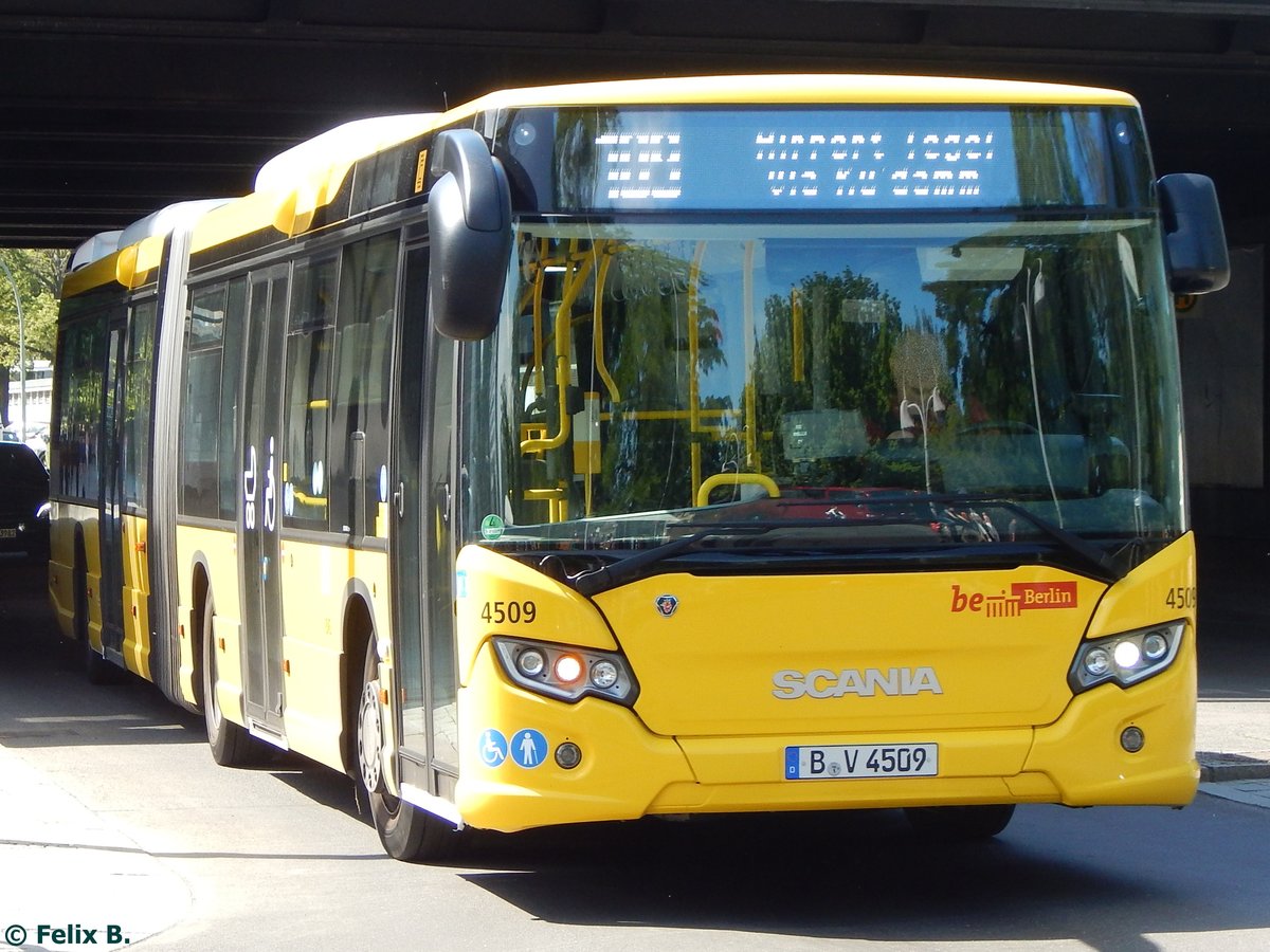 Scania Citywide der BVG in Berlin.