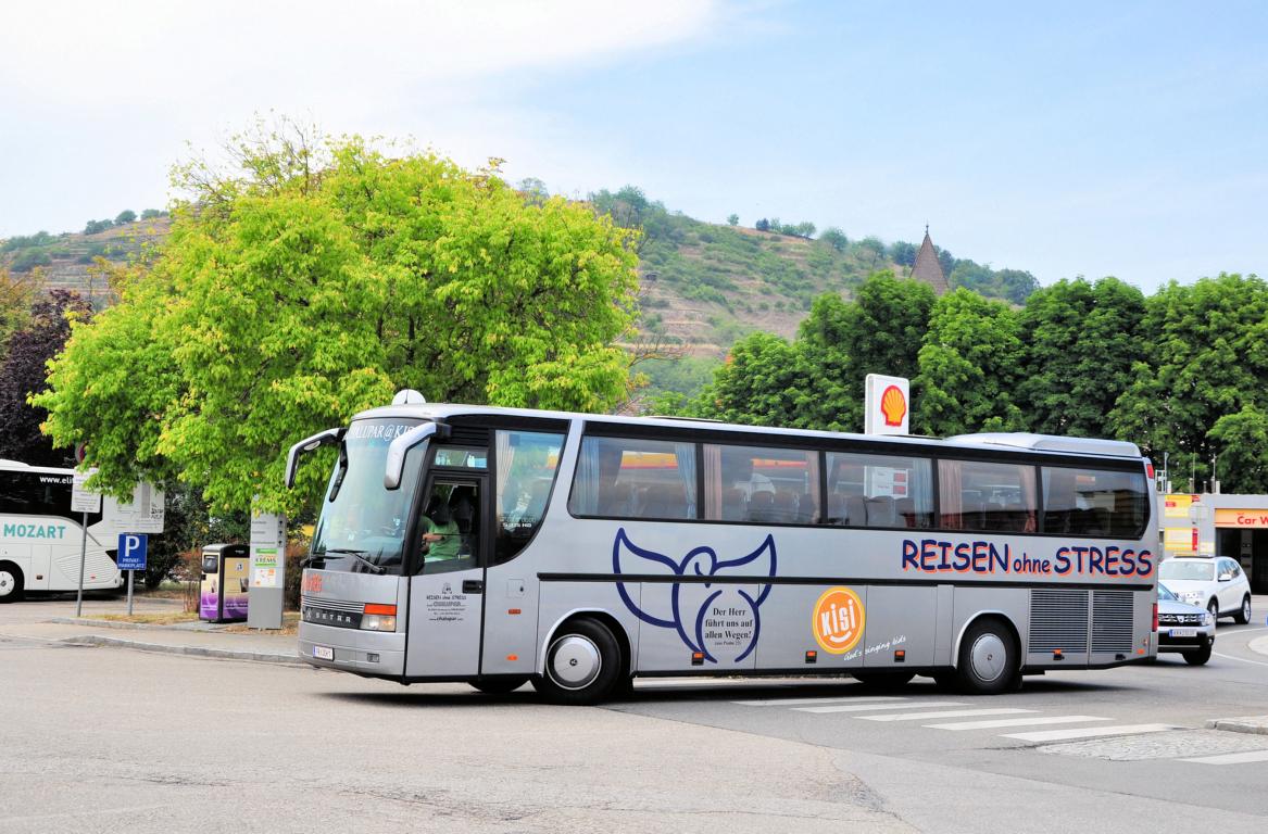 Setra 315 HD von Josef CHALUPAR Reisen aus �sterreich 06/2017 in Krems.