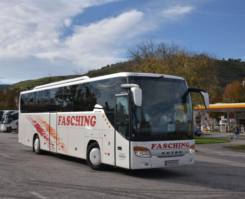 Setra 400er-Serie von Fasching Reisen aus sterreich 10/2017 in Krems.