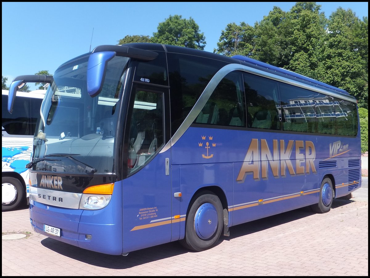 Setra 411 HD von Anker aus Deutschland im Stadthafen Sassnitz.