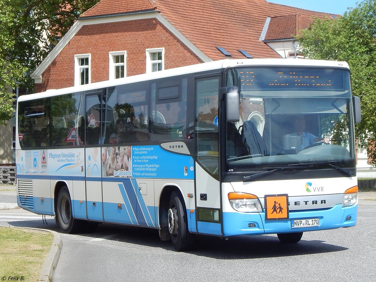 Setra 412 UL der VVR in Grimmen.
