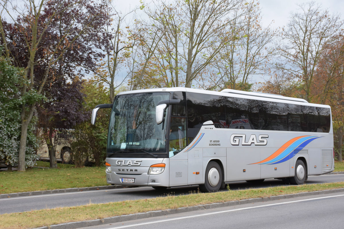 Setra 415 GT-HD von Glas Reisen aus �sterreich in Krems.