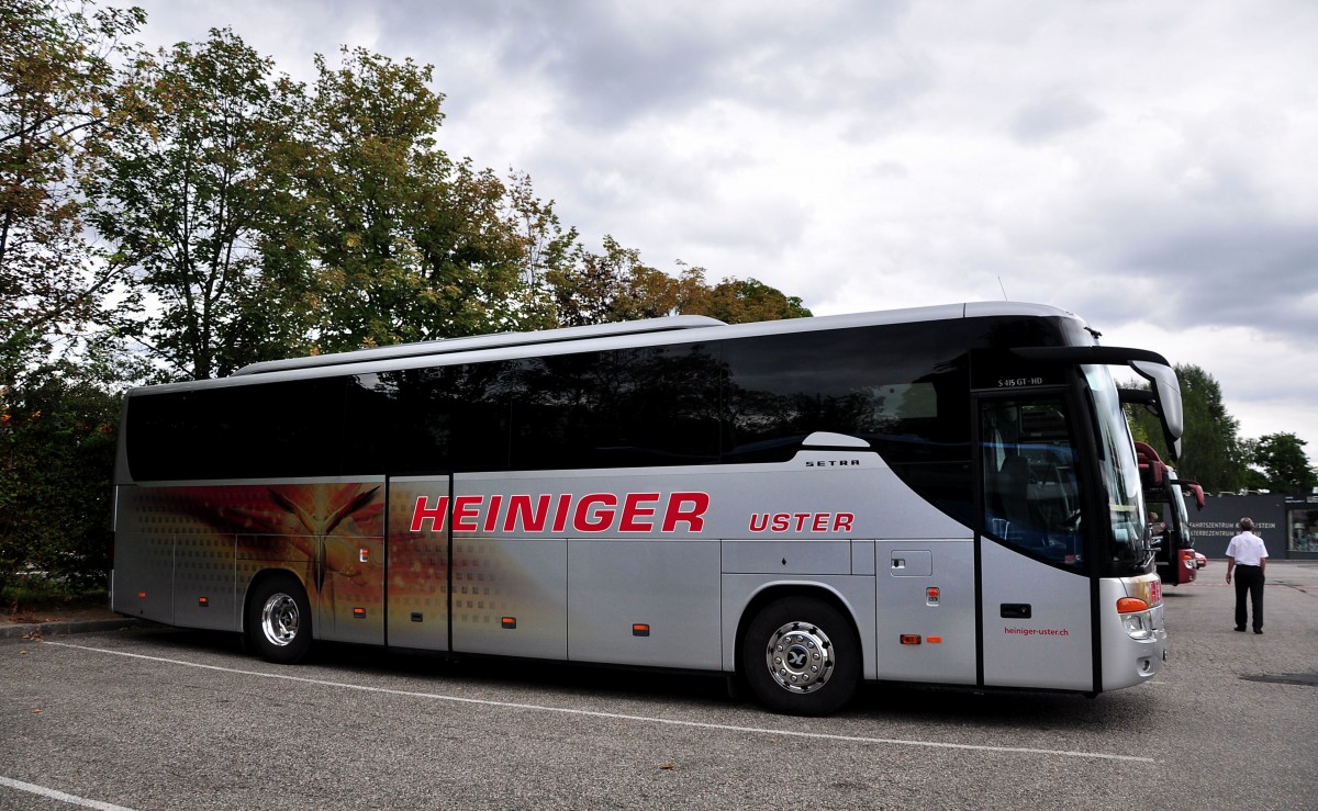 Setra 415 GT-HD von Heininger Reisen aus der Schweiz am 10. Juli 2014 in Krems gesehen.