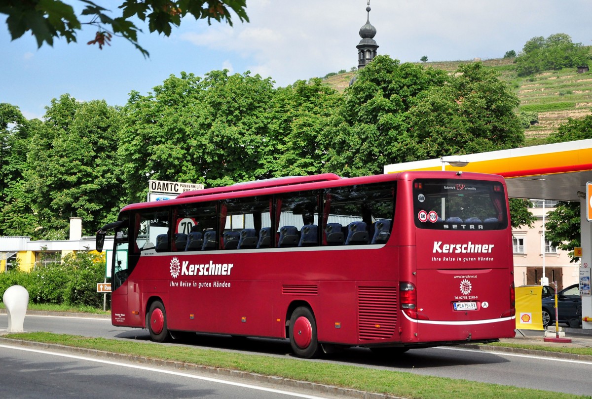 Setra 415 GT-HD von Kerschner Reisen aus Niedersterreich im Mai 2015 in Krems.