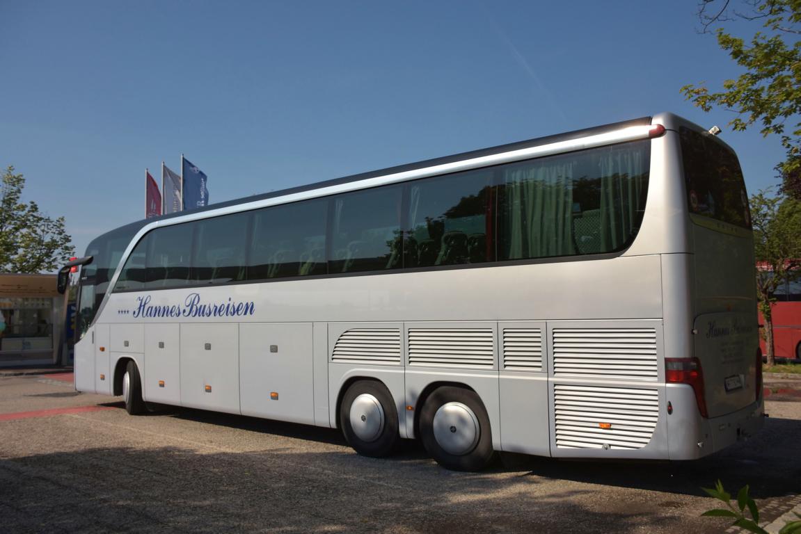 Setra 415 HD von Hannes Busreisen aus Wien im Mai 2018 in Krems.