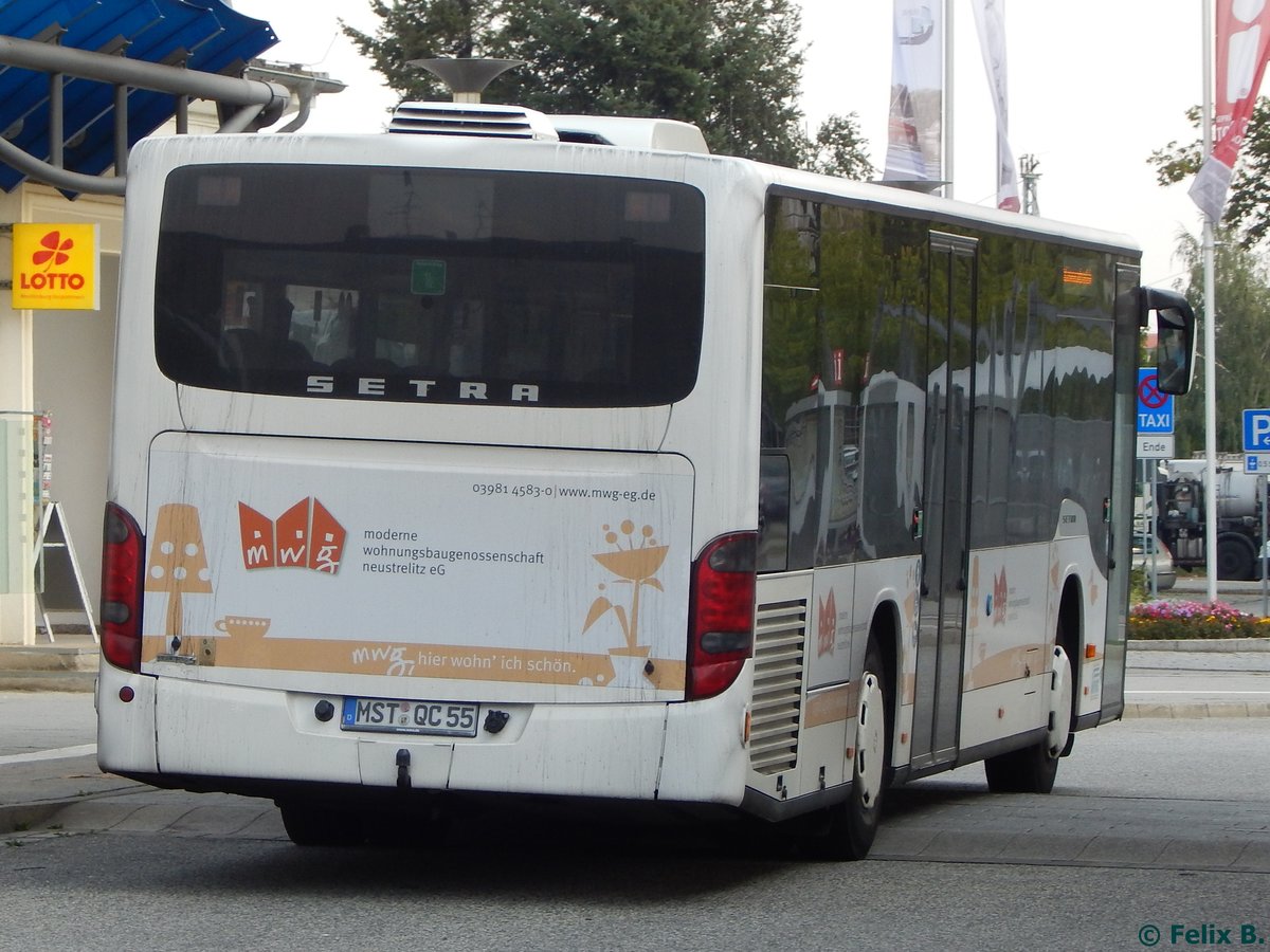 Setra 415 NF von Becker-Strelitz Reisen aus Deutschland in Güstrow.