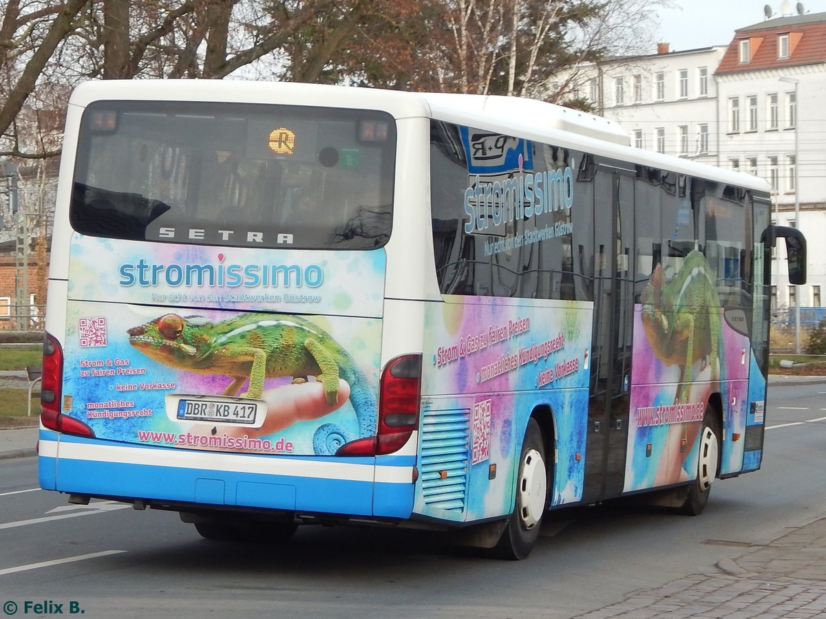 Setra 415 UL von Regionalbus Rostock in Güstrow.