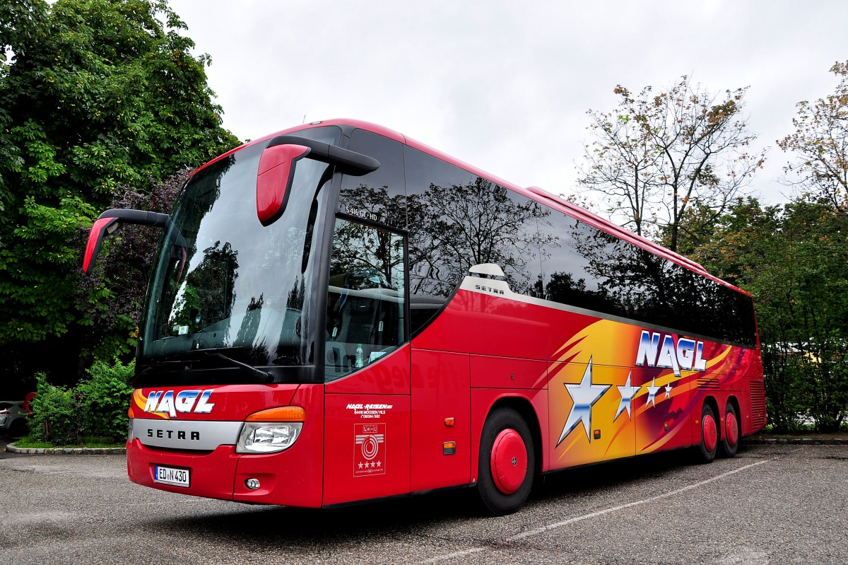 Setra 416 GT-HD von Nagl Reisen aus der BRD am 30.8.2014 in Krems gesehen.