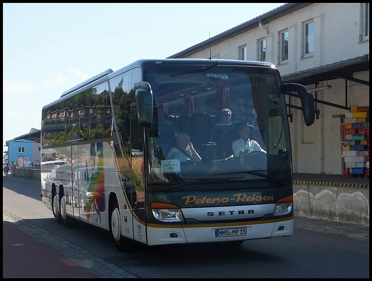 Setra 416 GT-HD von Peters-Reisen aus Deutschland im Stadthafen Sassnitz.