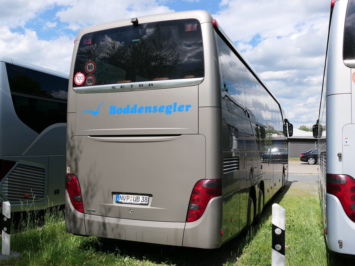 Setra 416 HDH von Boddensegler aus Deutschland in Marlow.