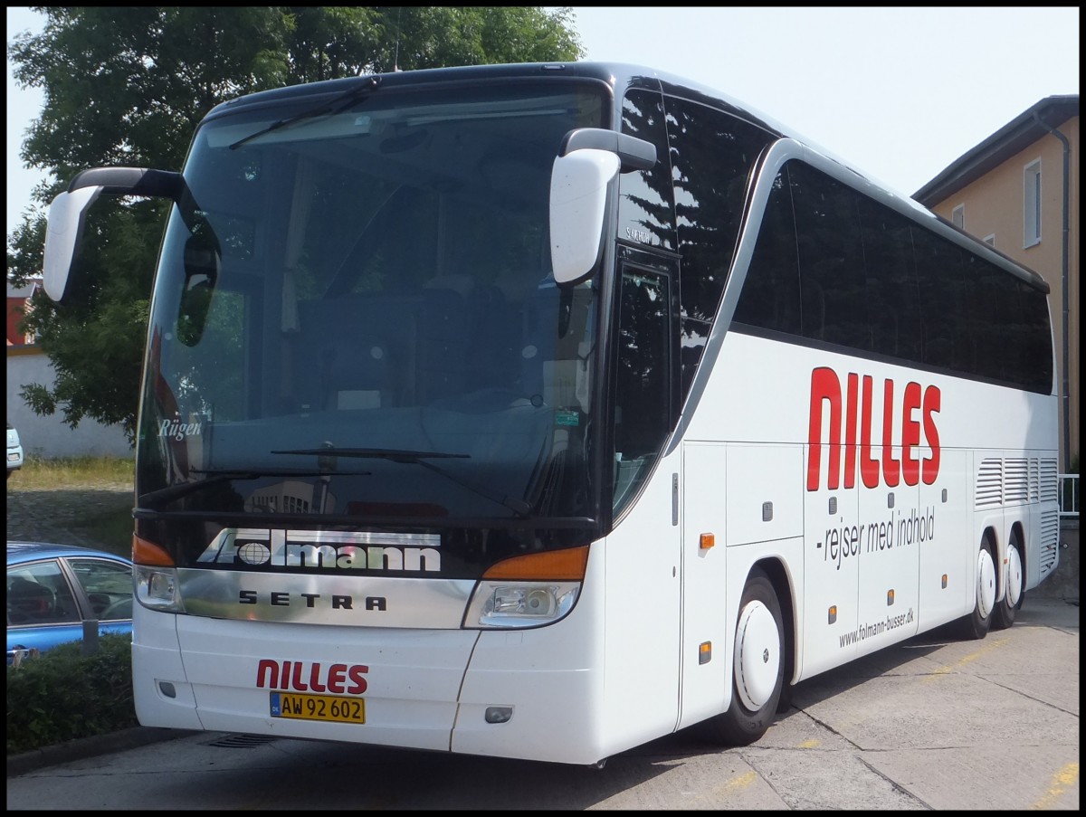 Setra 416 HDH von Nilles aus Dnemark in Sassnitz.