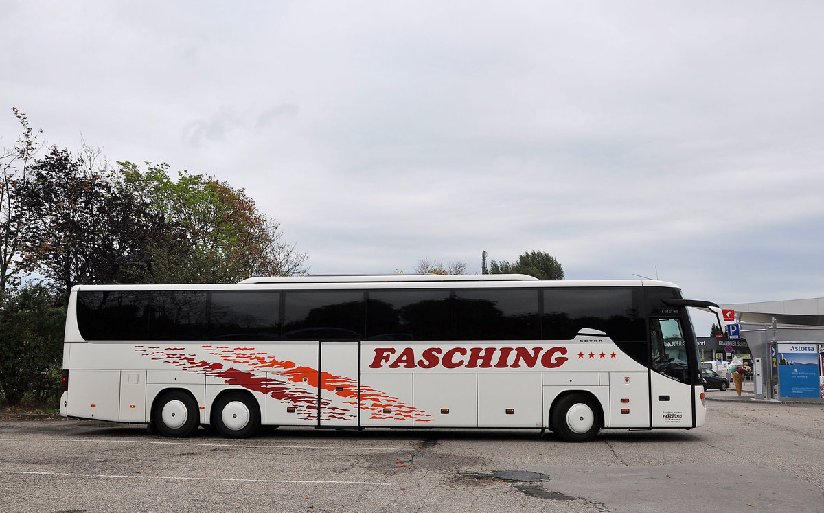 Setra 417 GT-HD vom Reiseb�ro Wilhelm Fasching aus �sterreich in Krems.