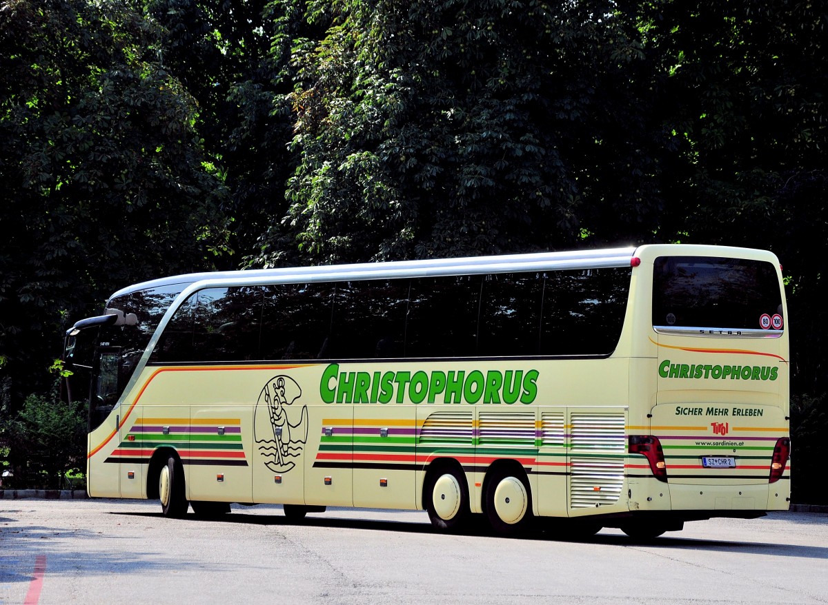 Setra 417 HDH von Christophorus Reisen aus sterreich am 5.9.2014 in Krems gesehen.