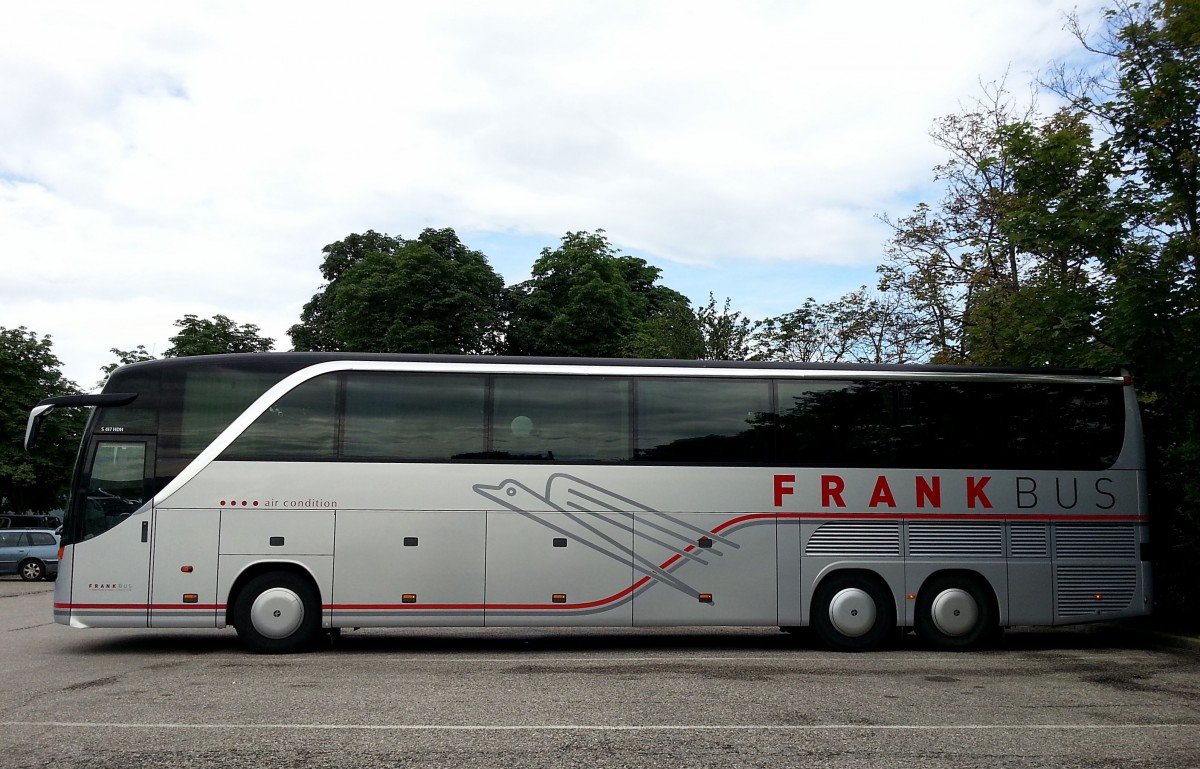 Setra 417 HDH von Frank Bus aus �sterreich im Juni 2015 in Krems.