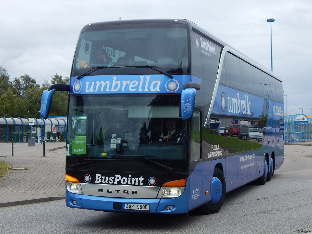 Setra 431 DT von Flixbus/Umbrella/KDE aus Deutschland in Rostock. 