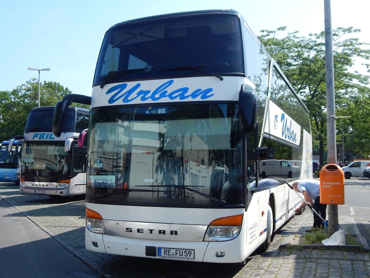 Setra 431 DT von Urban aus Deutschland in Berlin. 