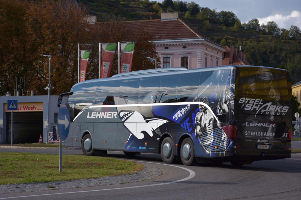Setra 500er-Serie von Lehner Reisen aus sterreich 10/2017 in Krems.