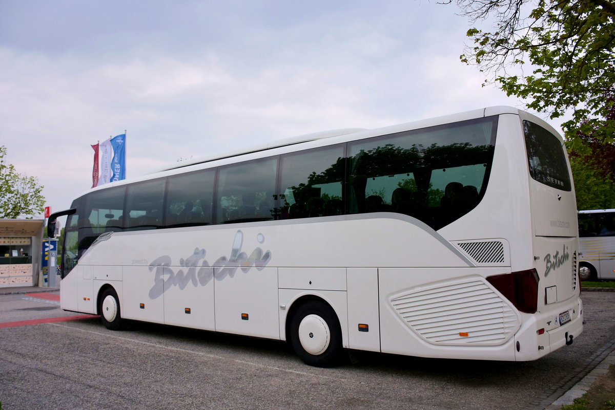 Setra 515 HD von Bitschi Reisen aus �sterreich in Krems.