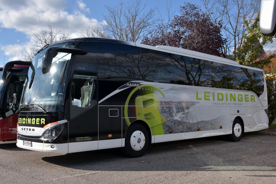 Setra 515 HD von Leidinger Reisen aus sterreich 10/2017 in Krems.