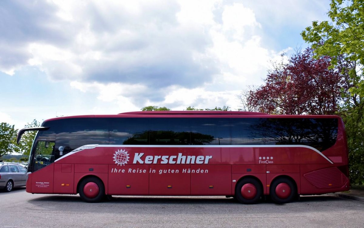 Setra 516 HD von Kerschner Reisen aus Nieder�sterreich in Krems.