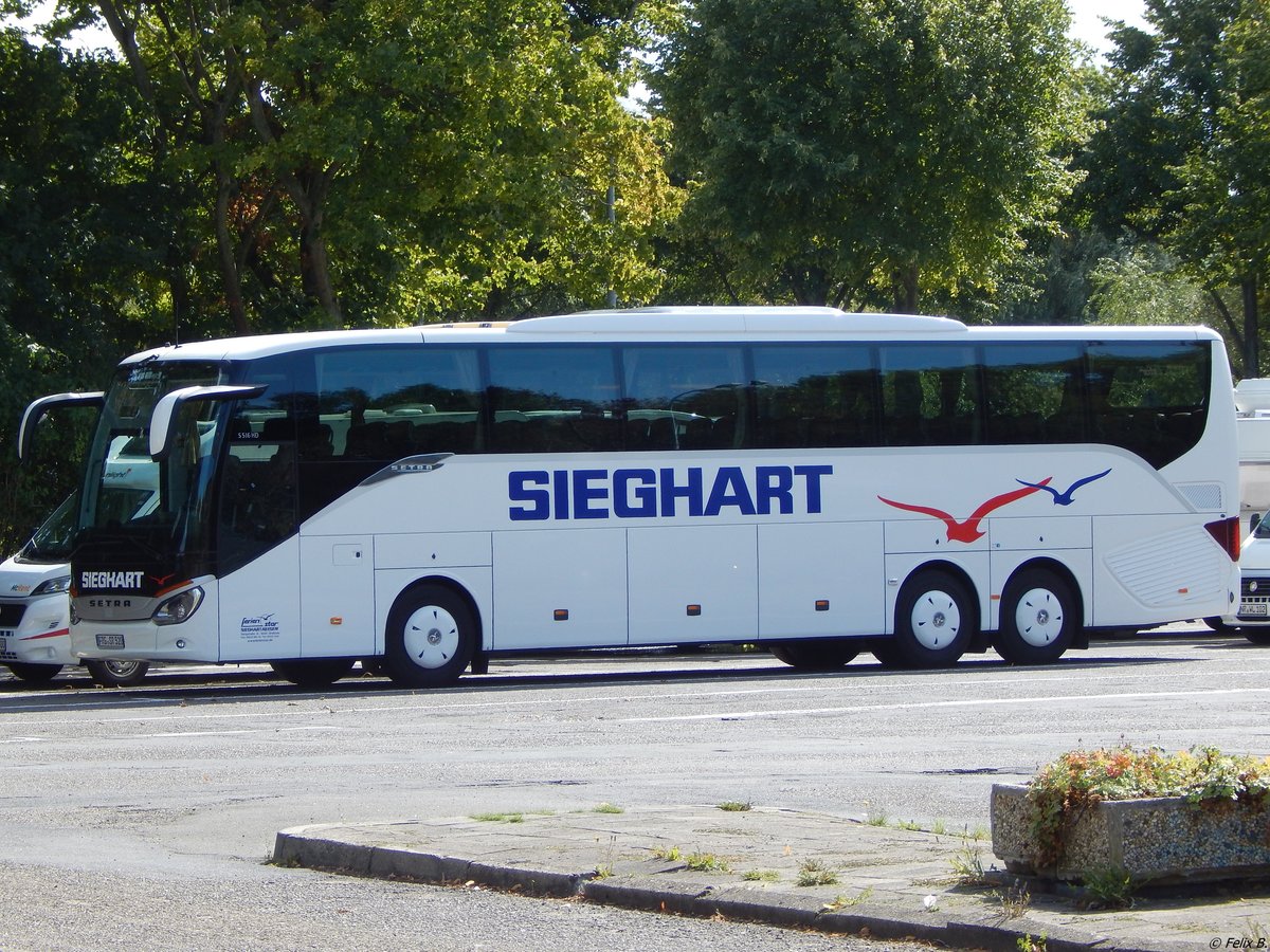 Setra 516 HD von Sieghart aus Deutschland in Stralsund.