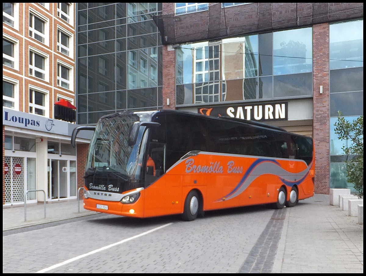 Setra 517 HD von Brom�lla Buss aus Schweden in Rostock.