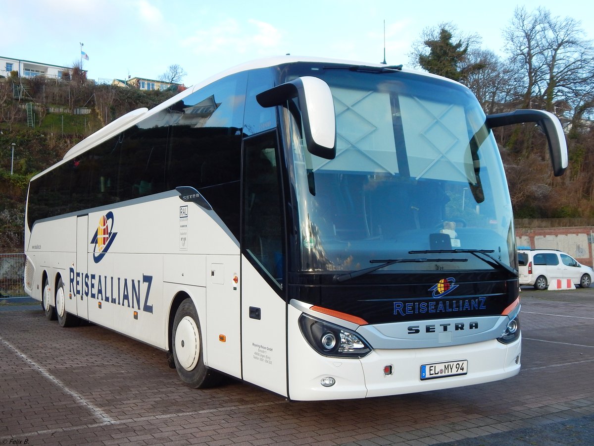 Setra 519 HD von Meyering-Reisen aus Deutschland im Stadthafen Sassnitz.