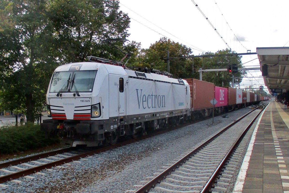 Siemens 193 829 steht am 7 Oktober 2018 in Gouda. 