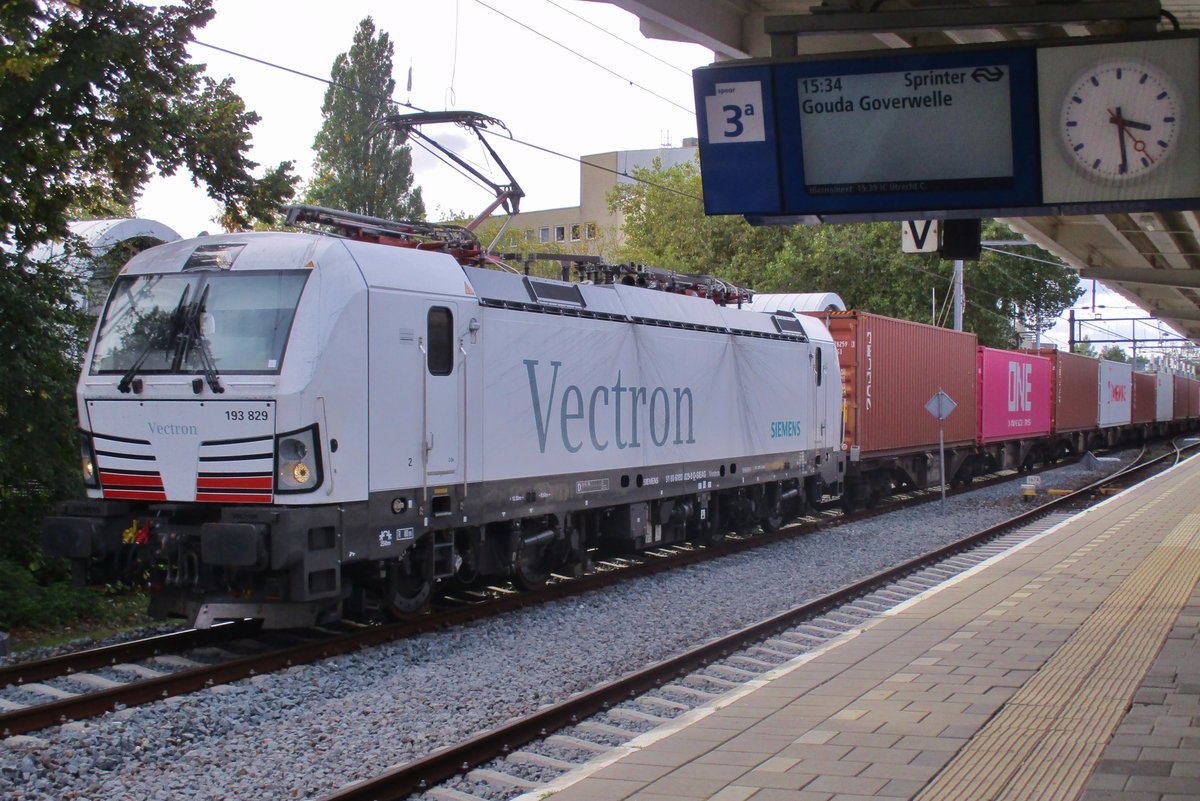 Siemens 193 829 steht am 7 Oktober 2018 in Gouda. 