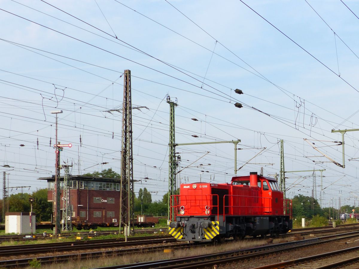 St�dtische Eisenbahn Krefeld (StEK) dieselloc 4 (D-IV) goederenstation Oberhausen West 22-09-2016.