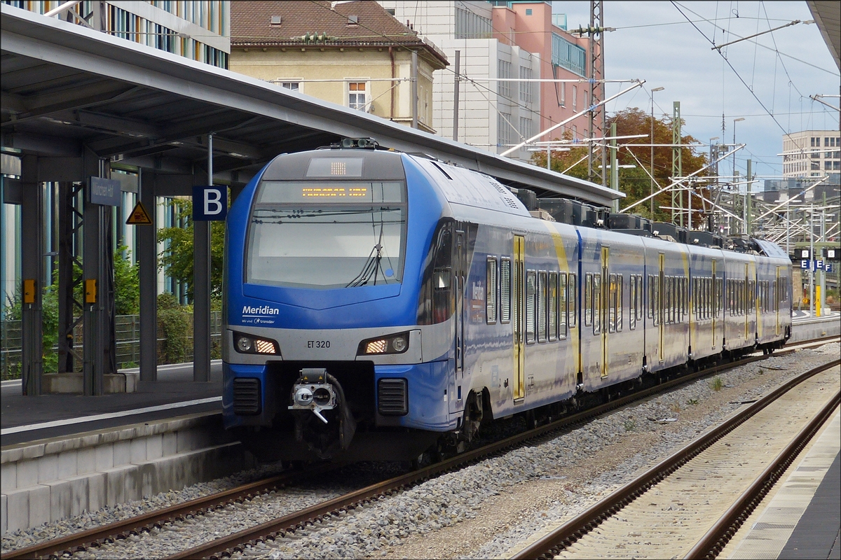 Triebzug ET 320 von Meridian fährt in den HBF von München ein. 23.09.2018 (Hans)