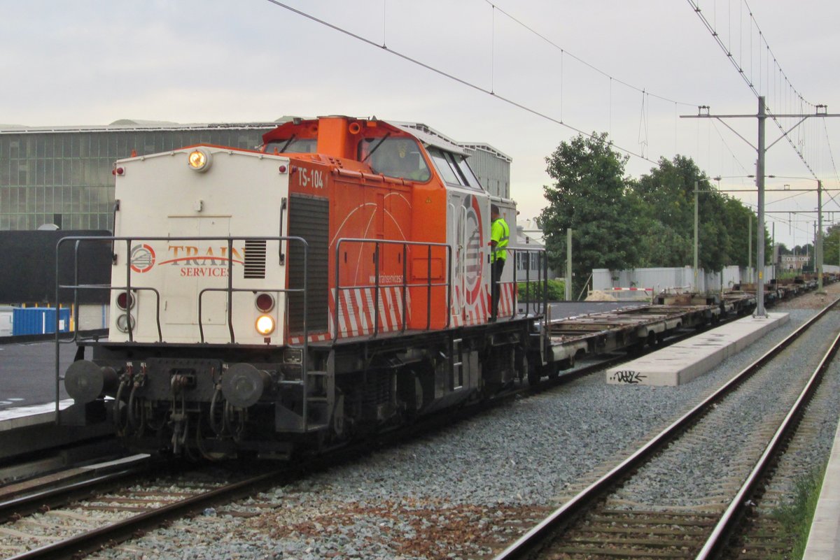 TS-104 steht am 12 November 2015 in Tilburg.