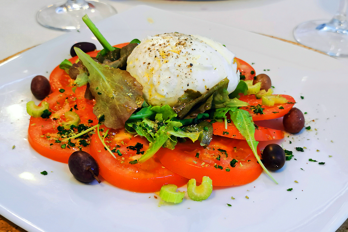 Unser Menü am 07.09.2021 in einem Ristorante in Domodossola....
Der 2. Gang - Tomaten-Mozzarella (Pomodoro-Mozzarella)
