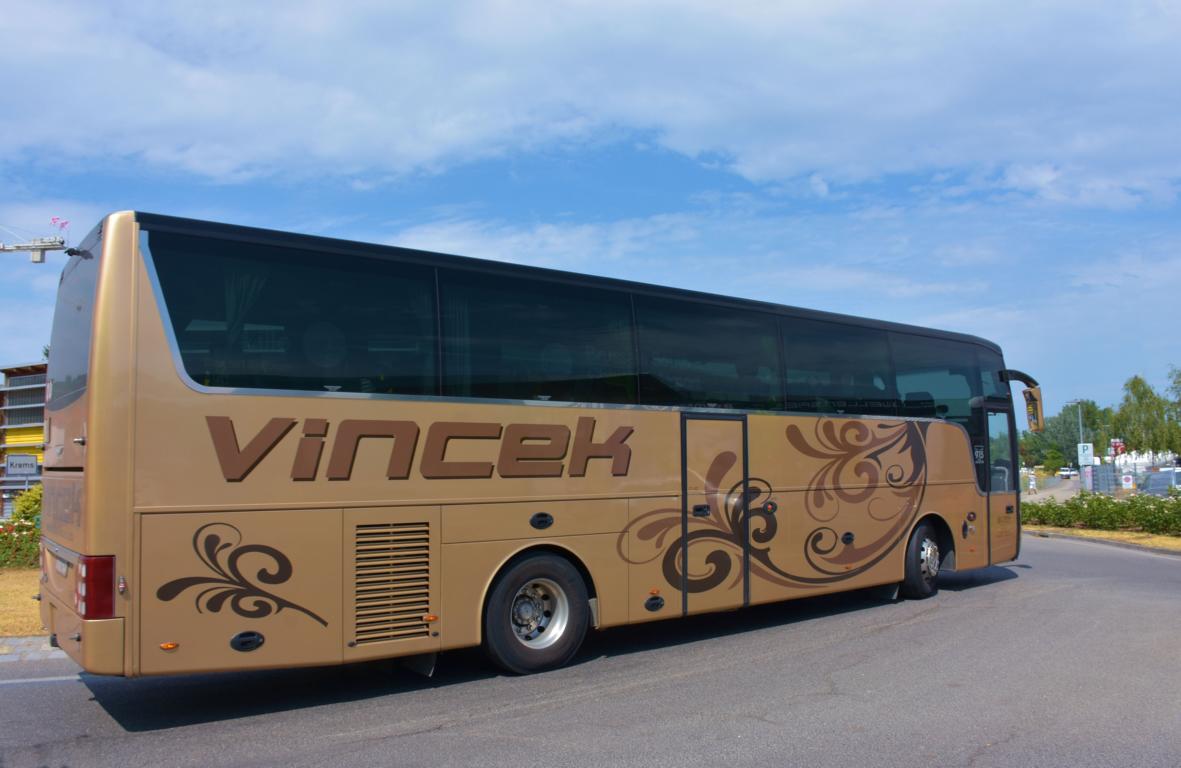 Van Hool T917 Acron von VINCENZ Reisen.hr 06/2017 in Krems.