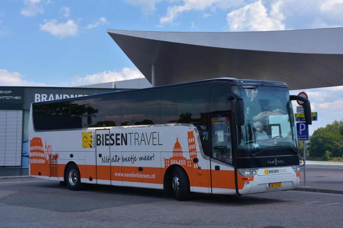 Van Hool TX von Biesen Travel.nl 07/2017 in Krems.