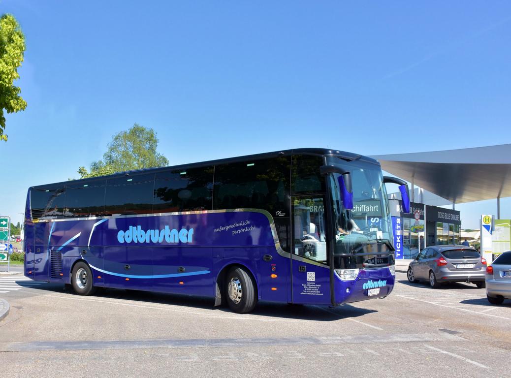 Van Hool TX von Edtbrustner Reisen aus �sterreich in Krems.