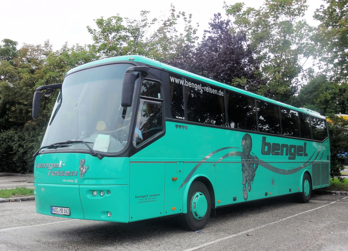 VDL BOVA von BENGEL Reisen aus der BRD am 25.6.2013 in Krems.