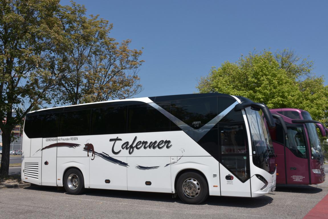 VISEON C10 von TAFERNER Reisen aus �sterreich 06/2017 in Krems. 