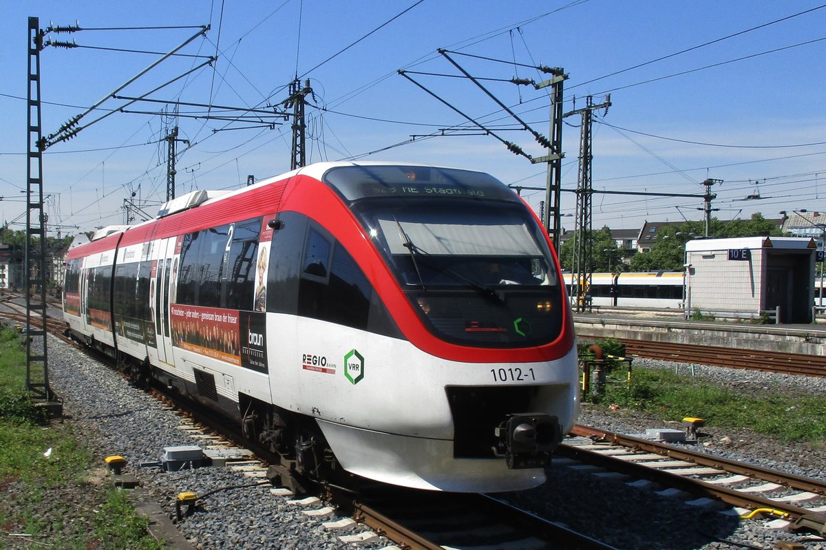 Volmetalbahn 1012-1 treft am 22 Mai 2010 in Düsseldorf Hbf ein.