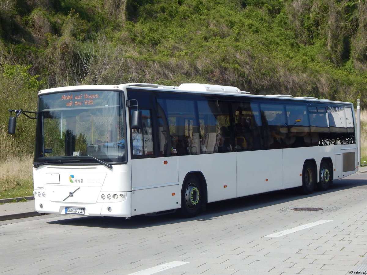 Volvo 8700 der VVR im Stadthafen Sassnitz.