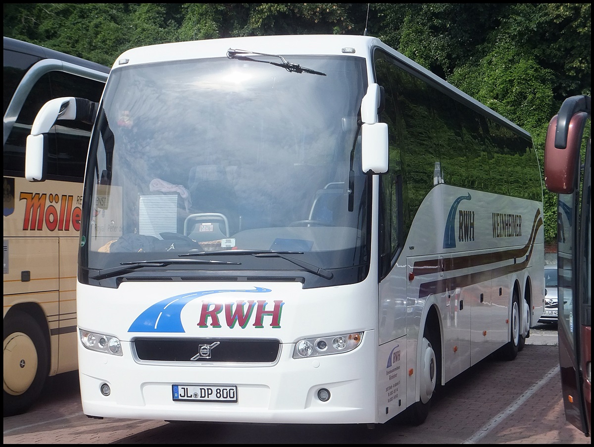 Volvo 9700 von Reisebusunternehmen Weinheimer aus Deutschland im Stadthafen Sassnitz.