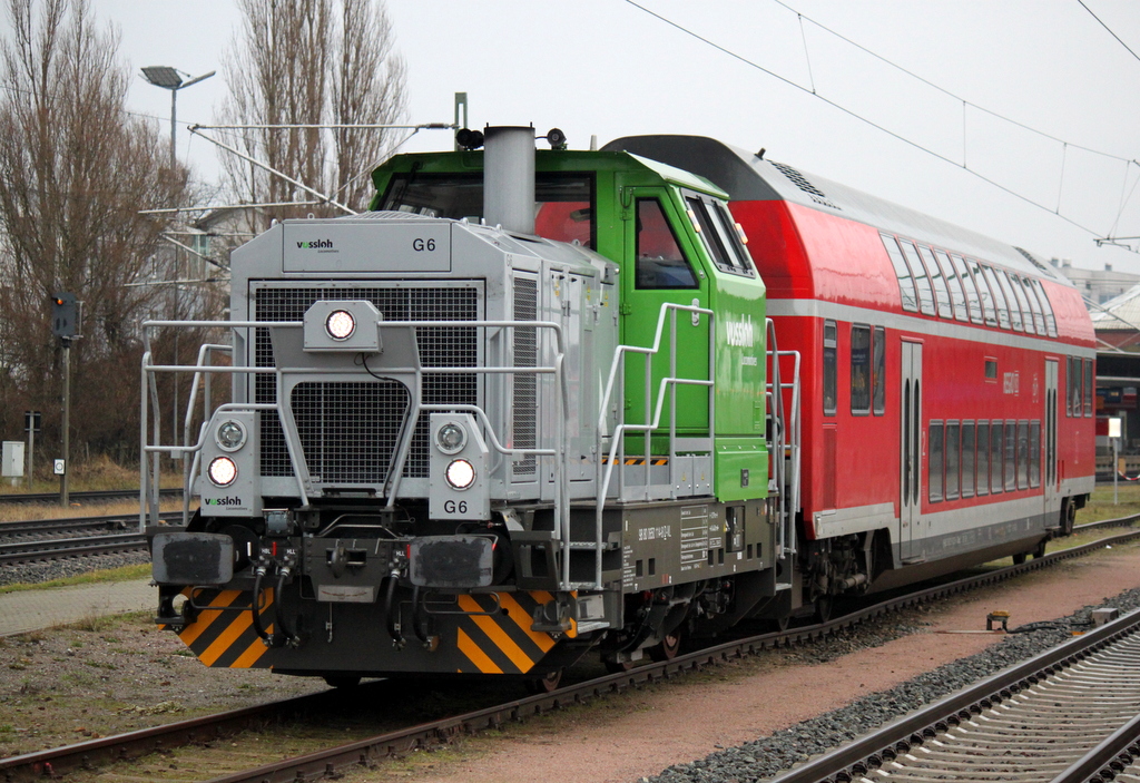 Vossloh-Lok G6(650 114-8)stand am 05.01.2014 wieder friedlich fr den Fotografen im Rostocker Hbf.