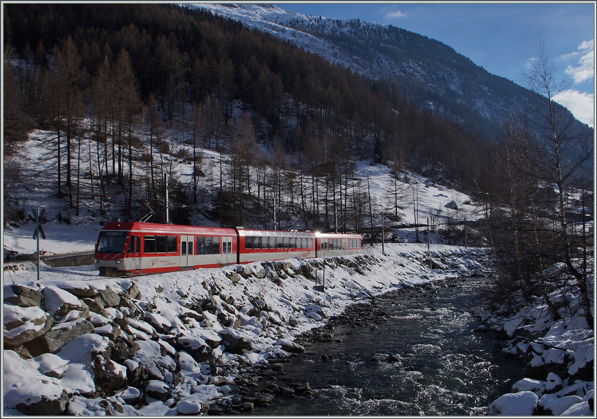 Zermatt-Shuttle bei Täsch.
28. Januar 2015