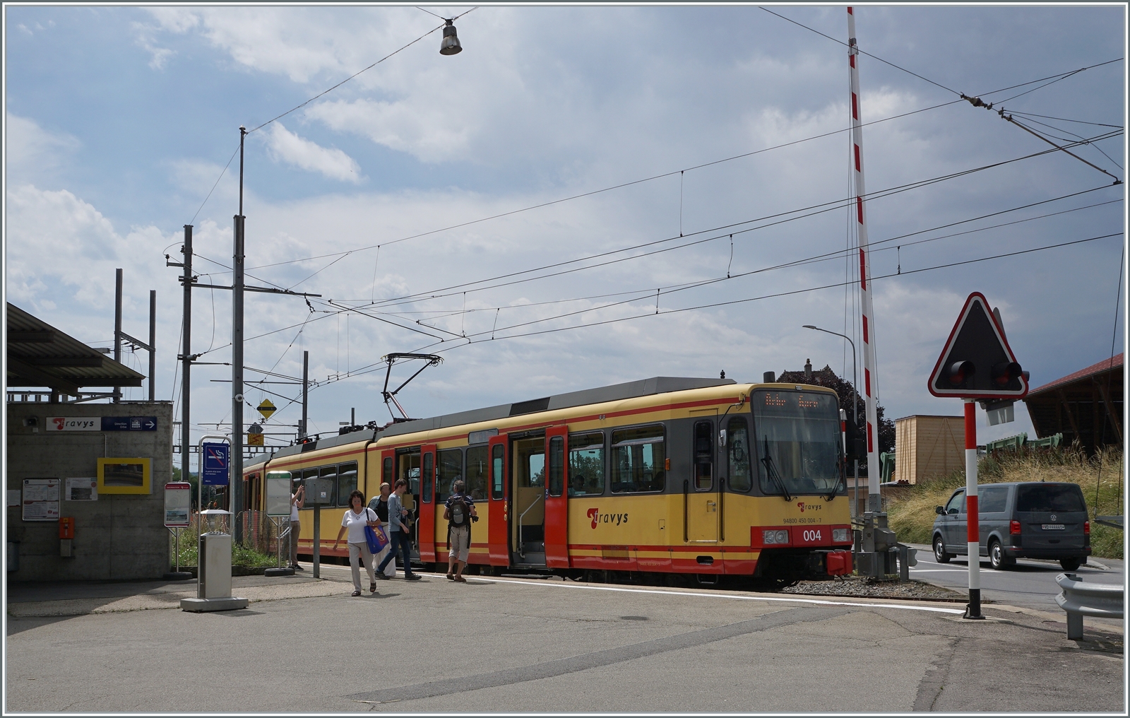 Der OC/TRAVAYS Be 4/8 004 (0948000 450 004-7 GT8-100D/2S) ist in Chavornay angekommen und wird in Kürze nach Orbe zurückfahren.

4. Juli 2022 