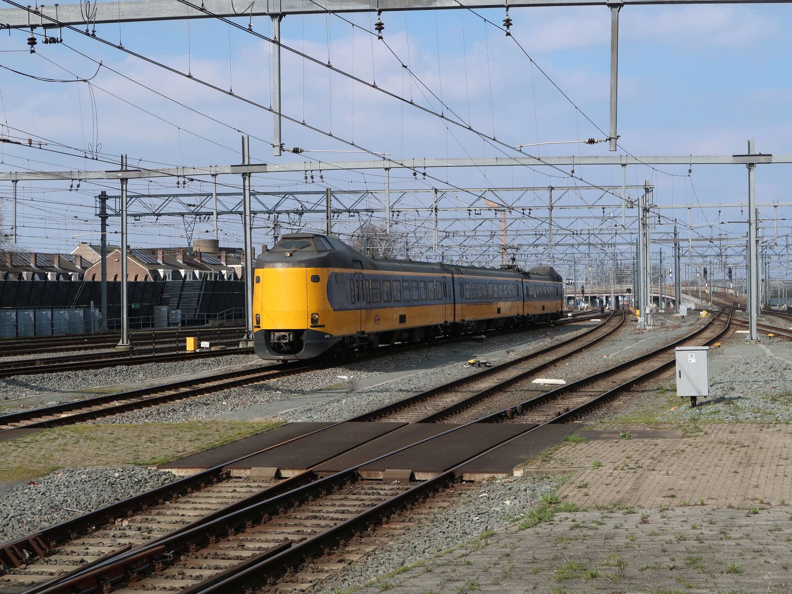 NS ICM-III Triebzug 4075 Utrecht Centraal Station 07-03-202


NS ICM-III treinstel 4075 binnenkomst Utrecht CS 07-03-2024.
